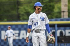 CollegeBaseballUKvsFlorida5-6-21DRSVA-29