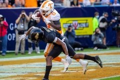 CollegeFBMusicCityBowlTennesseevsPurdue12-30-21MTSVA-28