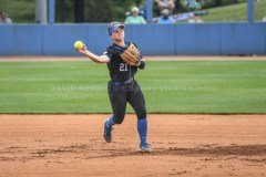 NCAASoftballUKvsNotreDame5-23-21DRSVA-16