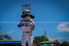 ProBaseballLegendsvsBarnstormers6-23-21TRWSVA-8