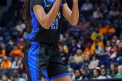 SECWomensTourneyUKvsLSU3-4-22TRWSVA-100